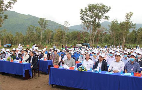 Các vị lãnh đạo tham dự Lễ phát động Các vị lãnh đạo tham dự Lễ phát động
